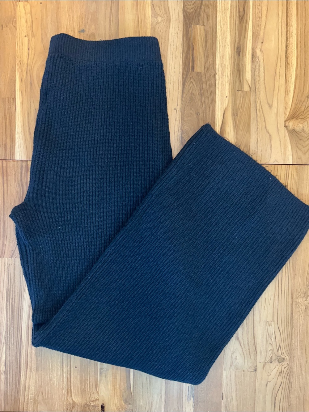 Gap Cashsoft Wide-leg Black Sweater Pants - M